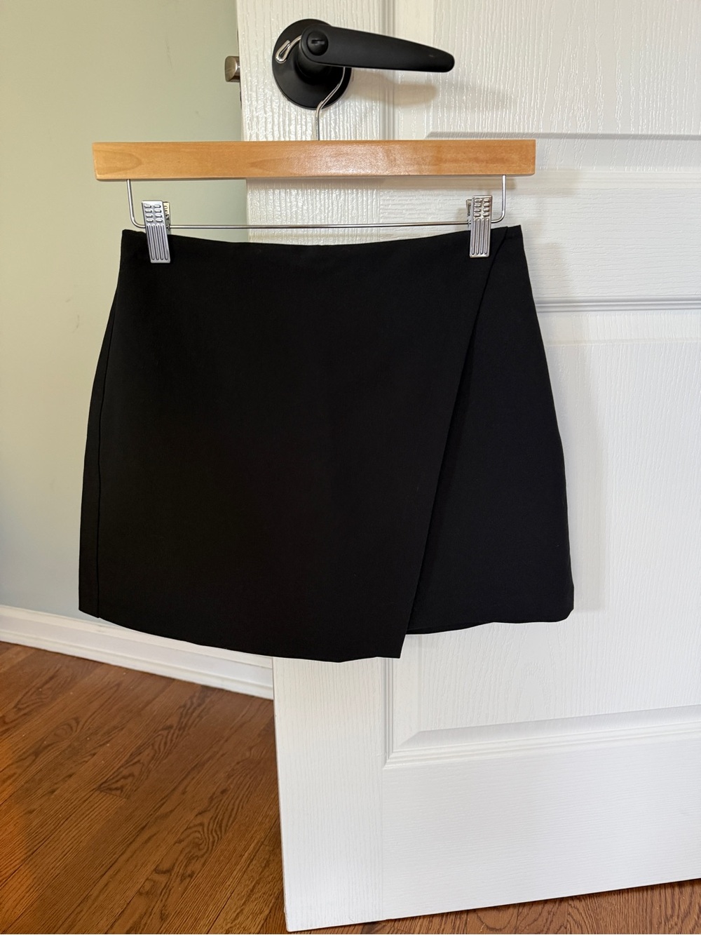 Abercrombie & Fitch Black Asymmetric Wrap Mini Skort